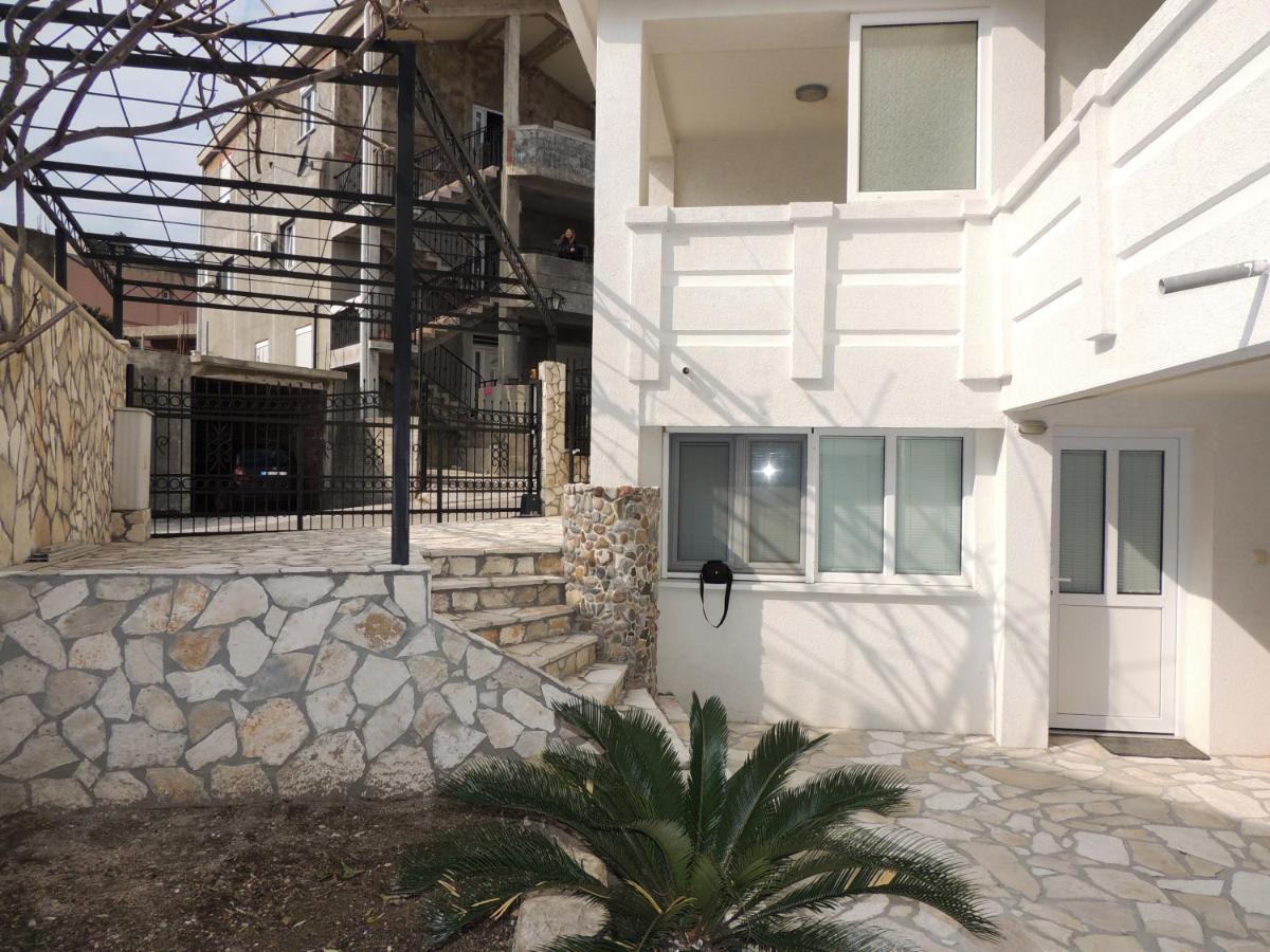Apartment Susanj Bar Exterior photo